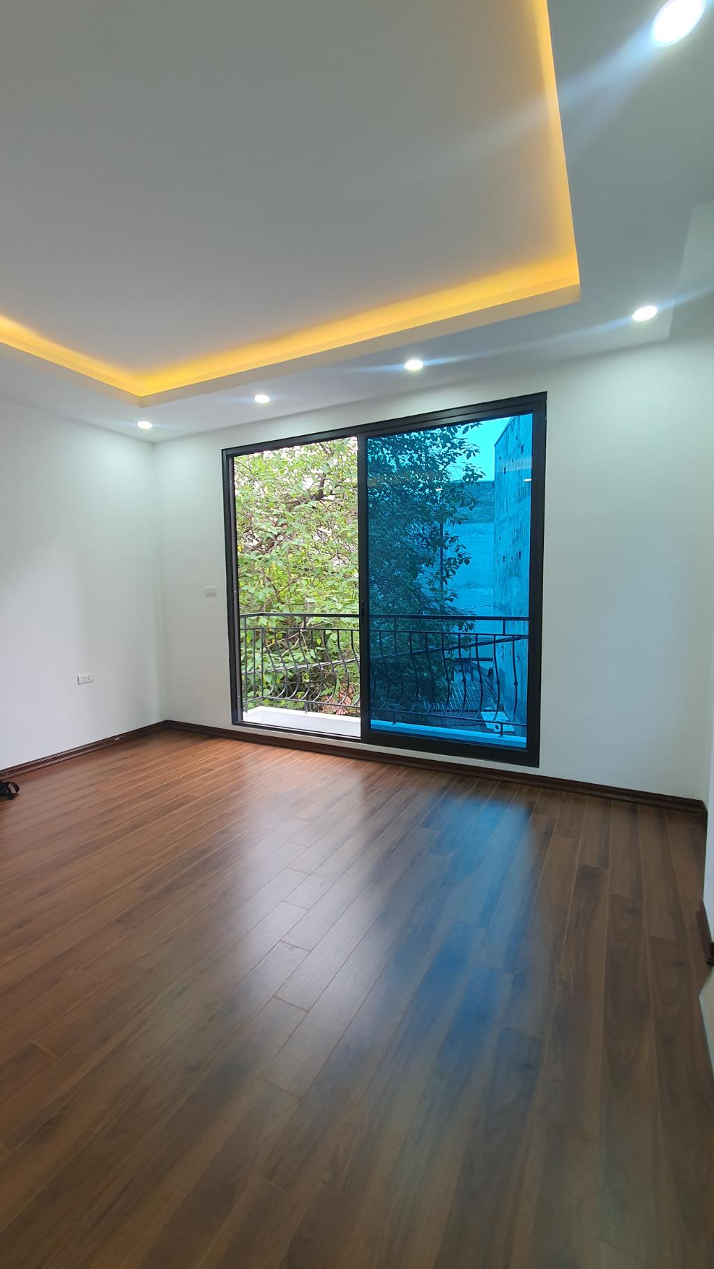 CỔ NHUẾ -BTL – NHÀ MẶT NGÕ - KINH DOANH – NGÕ Ô TÔ QUA - LÔ GÓC- SÁNG THOÁNG